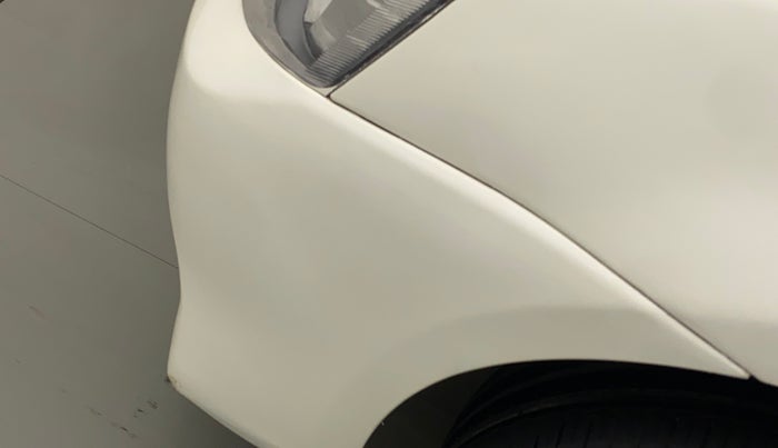 2011 Toyota Etios Liva G, Petrol, Manual, 79,607 km, Front bumper - Paint has minor damage