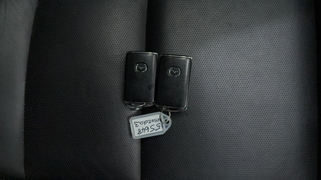 2019 Mazda Mazda3 G25 Gt, Automatic, 54511 km, Key Close-up