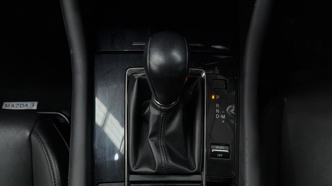 2019 Mazda Mazda3 G25 Gt, Automatic, 54511 km, Gear Lever 