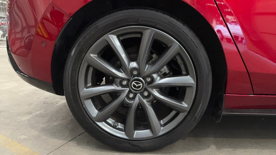 2019 Mazda Mazda3 G25 Gt, Automatic, 54511 km, Right Rear Wheel