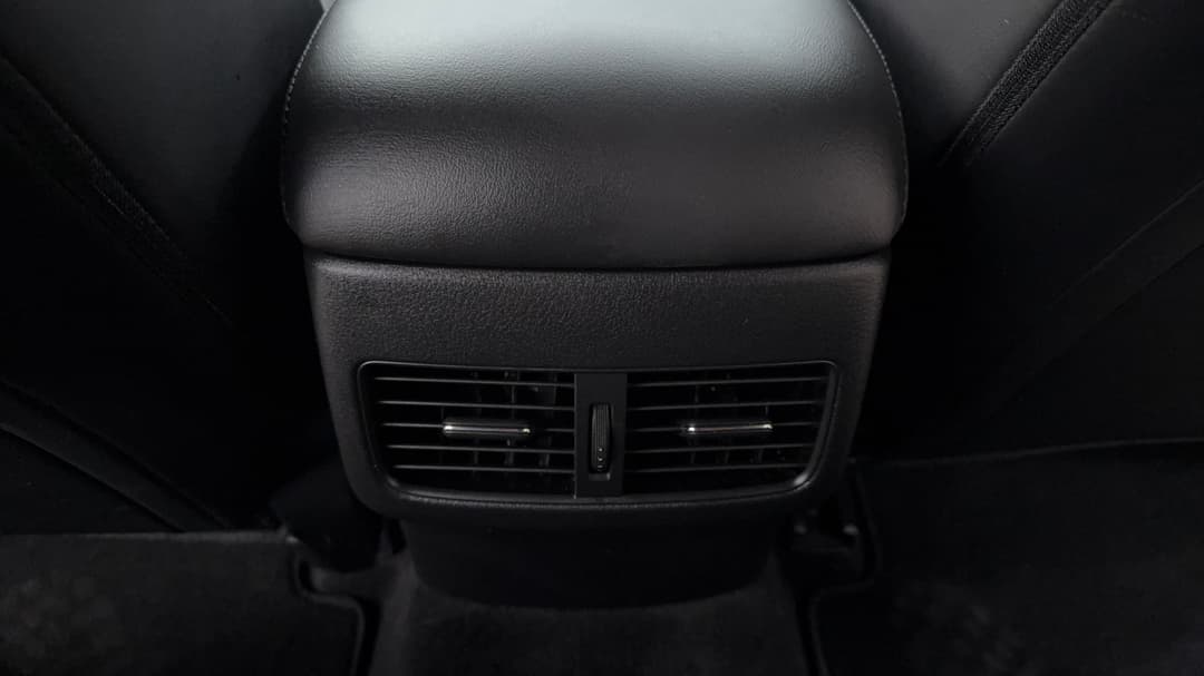 2019 Mazda Mazda3 G25 Gt, Automatic, 54511 km, Rear A/C Vent