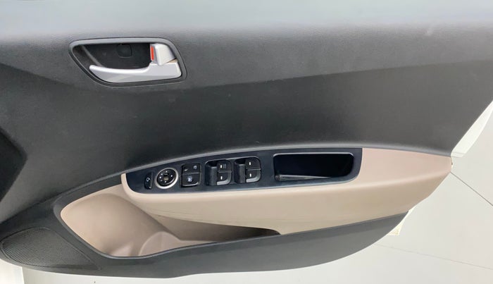2017 Hyundai Grand i10 ASTA 1.2 KAPPA VTVT, Petrol, Manual, 69,873 km, Driver Side Door Panels Control