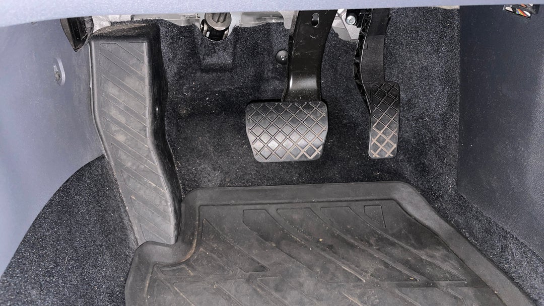 Pedals and Footmat