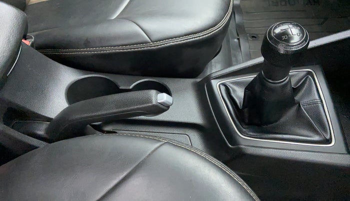 2014 Hyundai Elite i20 ASTA 1.2, Petrol, Manual, 49,880 km, Gear Lever