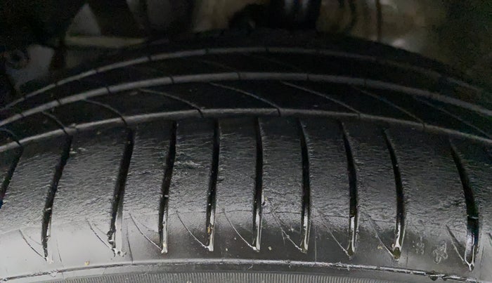 2019 Honda WR-V 1.2L I-VTEC S MT, Petrol, Manual, 27,488 km, Left Front Tyre Tread