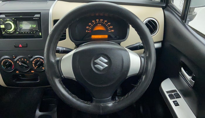 2017 Maruti Wagon R 1.0 LXI CNG, CNG, Manual, 33,265 km, Steering Wheel Close Up