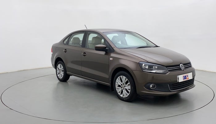 2015 Volkswagen Vento HIGHLINE 1.2 TSI AT, Petrol, Automatic, 29,664 km, Right Front Diagonal