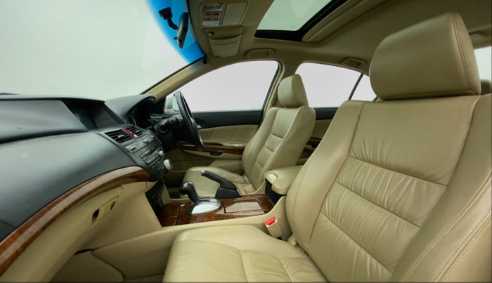 2012 Honda Accord 2.4L I-VTEC AT, Petrol, Automatic, 50,830 km, Right Side Front Door Cabin