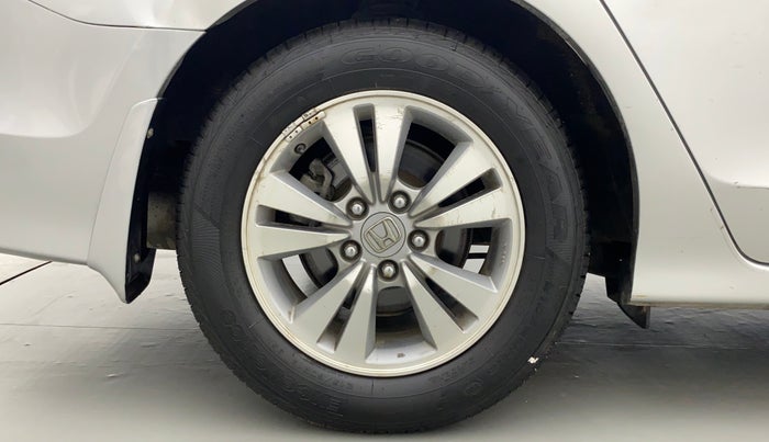 2012 Honda Accord 2.4L I-VTEC AT, Petrol, Automatic, 50,830 km, Right Rear Wheel