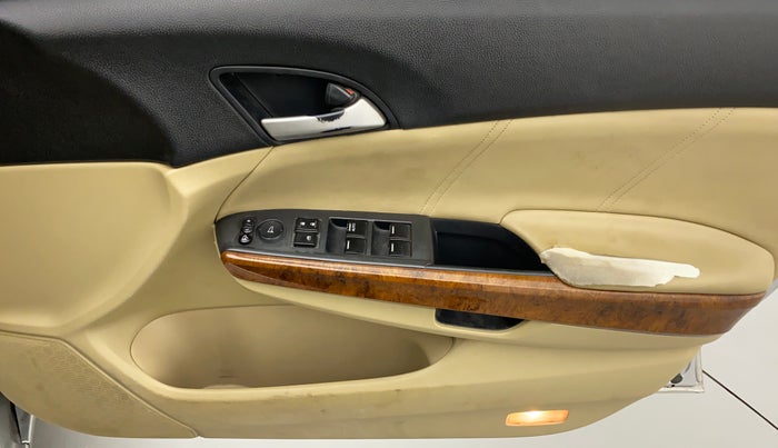 2012 Honda Accord 2.4L I-VTEC AT, Petrol, Automatic, 50,830 km, Driver Side Door Panels Control