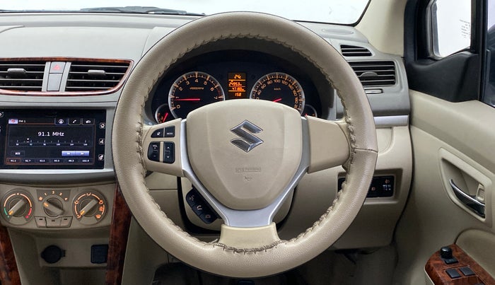 2016 Maruti Ertiga ZXI PLUS, Petrol, Manual, 47,253 km, Steering Wheel Close Up