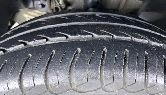 2019 Tata Tiago XZ 1.2 REVOTRON, Petrol, Manual, 19,450 km, Left Front Tyre Tread
