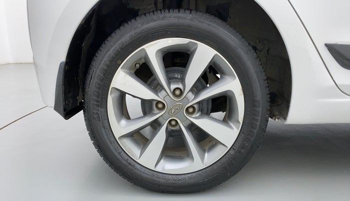 2016 Hyundai Elite i20 ASTA 1.2, Petrol, Manual, 37,845 km, Right Rear Wheel