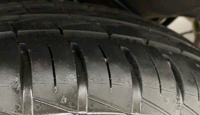 2021 Datsun Redi Go A, Petrol, Manual, 16,326 km, Right Rear Tyre Tread