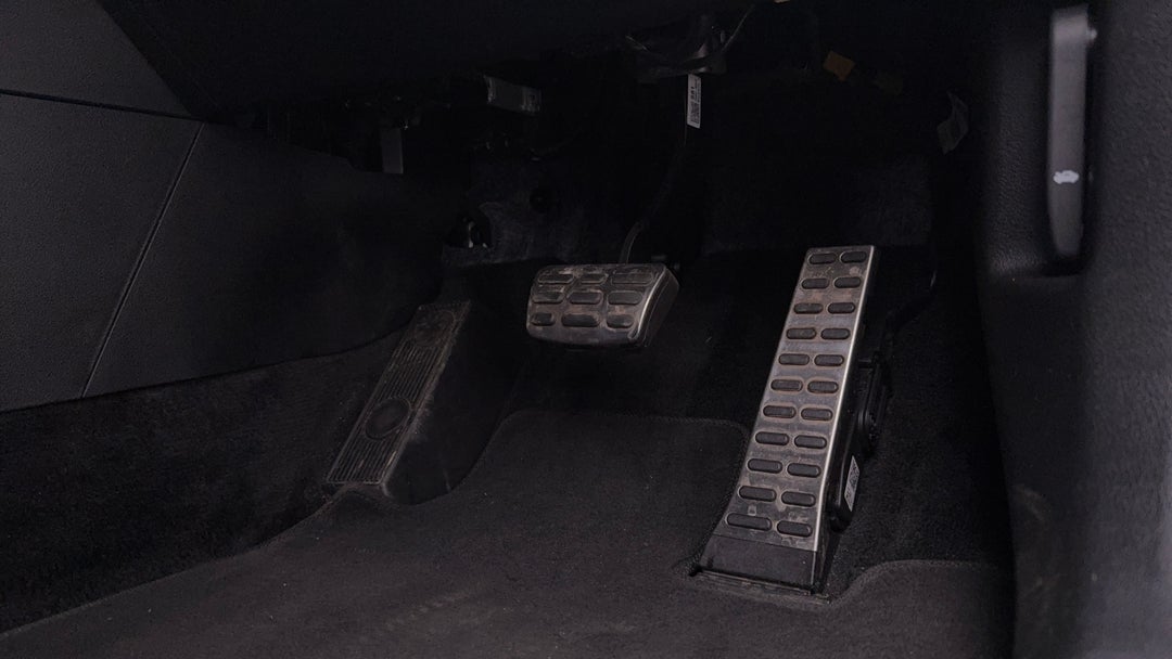 2022 Kia Sportage Gt-line (AWD), Automatic, 55469 km, Pedals and Footmat