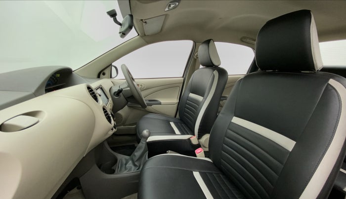 2015 Toyota Etios G, Petrol, Manual, 42,446 km, Right Side Front Door Cabin