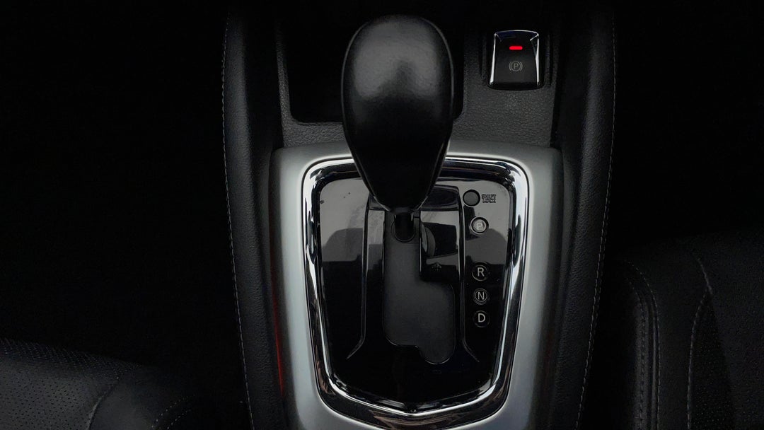 2016 Nissan Qashqai Ti, Automatic, 53382 km, Gear Lever 