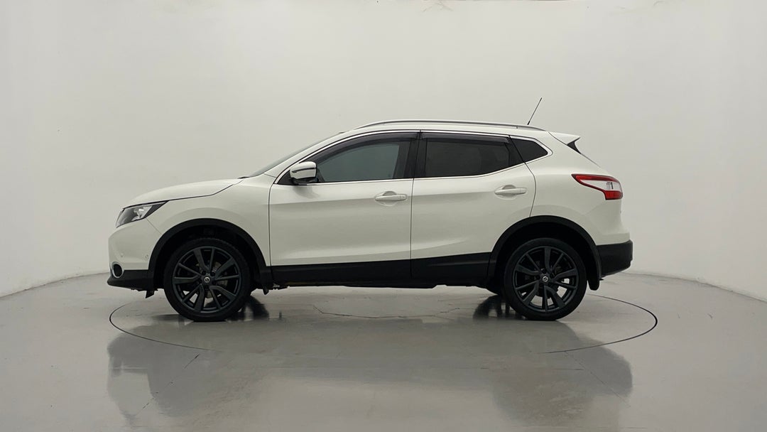 2016 Nissan Qashqai Ti, Automatic, 53382 km, Left Side View