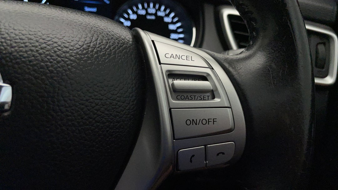2016 Nissan Qashqai Ti, Automatic, 53382 km, Cruise Control