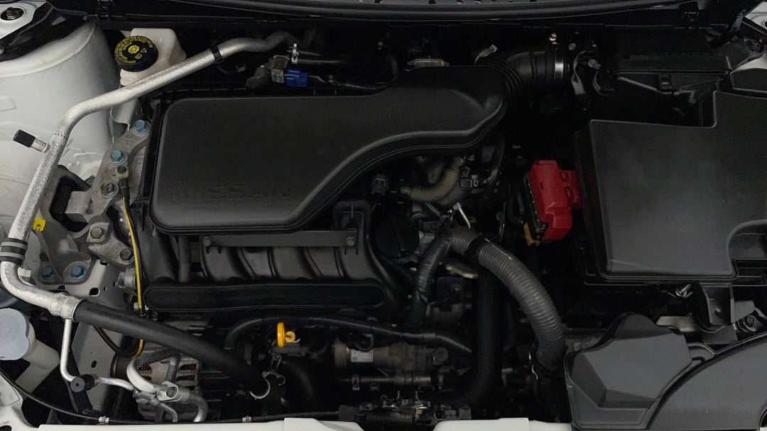 2016 Nissan Qashqai Ti, Automatic, 53382 km, Open Bonnet (Engine)