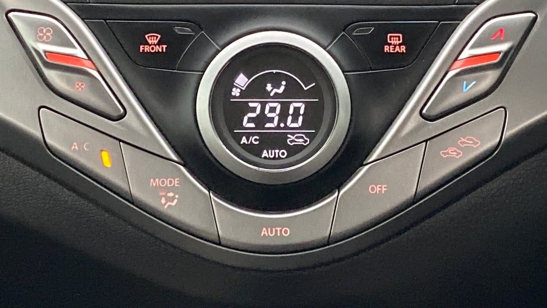 Automatic Climate Control 