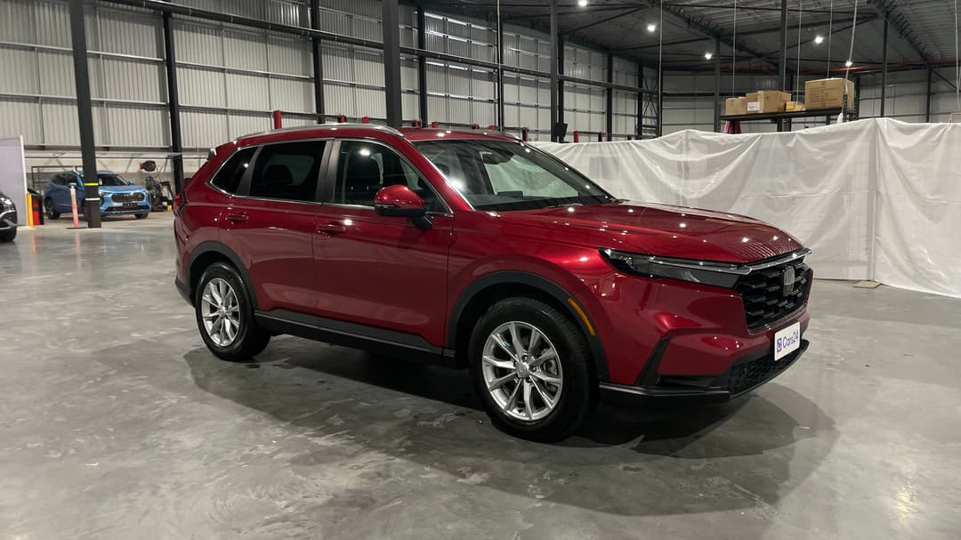 2024 Honda CR-V Vti L (AWD) 5 Seats, Automatic, 24122 km, Right Front Diagonal (45- Degree) View