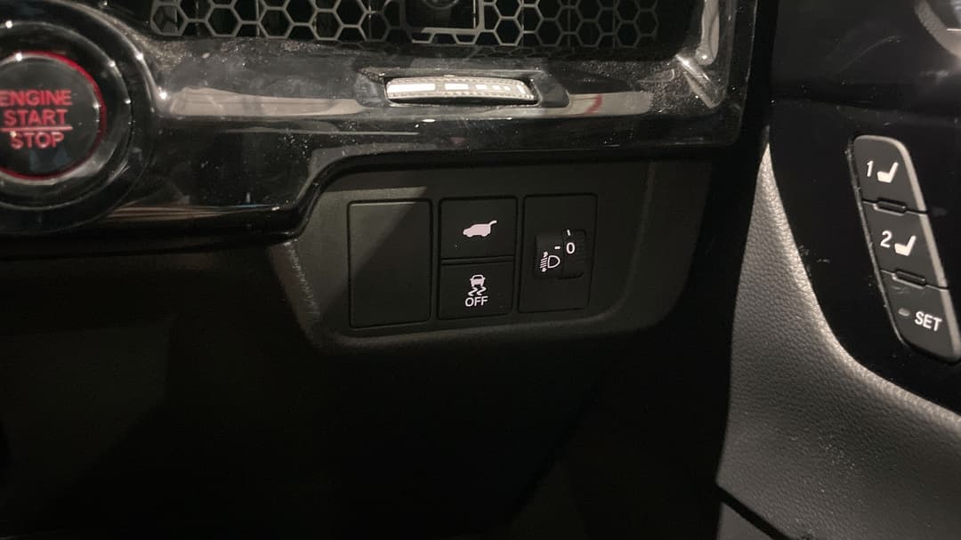 2024 Honda CR-V Vti L (AWD) 5 Seats, Automatic, 24122 km, Utility Switches/Buttons