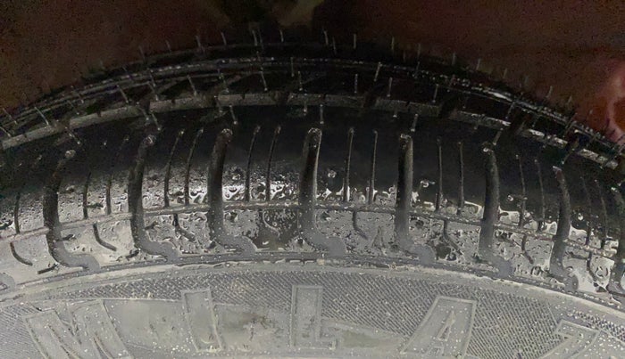 2013 Hyundai Santro Xing GL PLUS, Petrol, Manual, 71,365 km, Right Front Tyre Tread