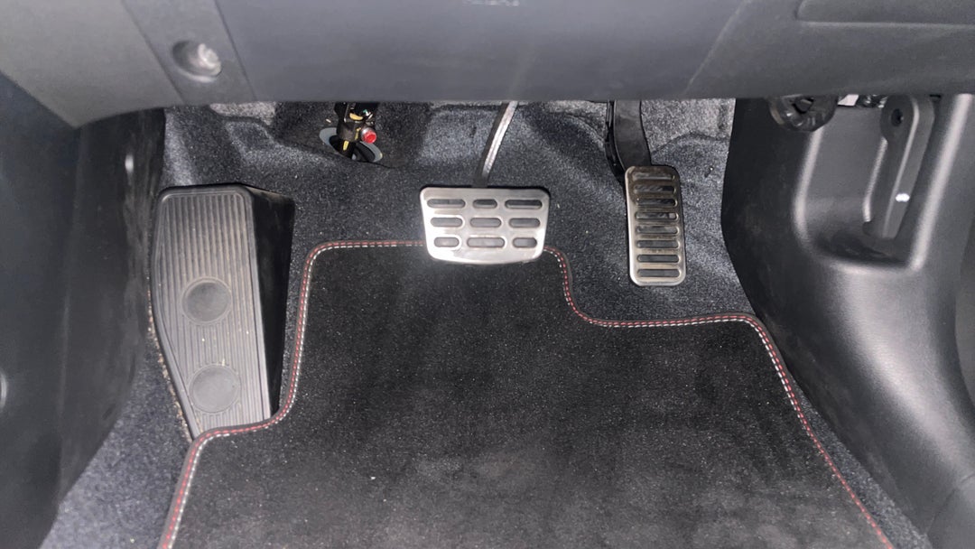 Pedals and Footmat