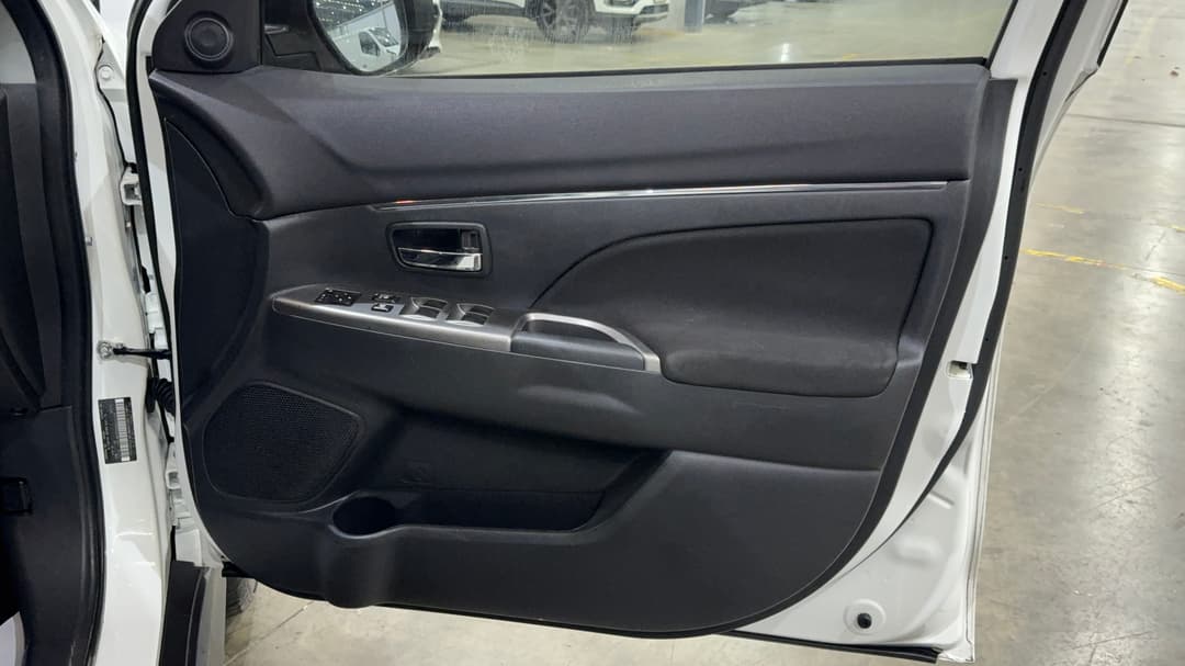 2018 Mitsubishi ASX Ls (2WD), Automatic, 138515 km, Speaker View