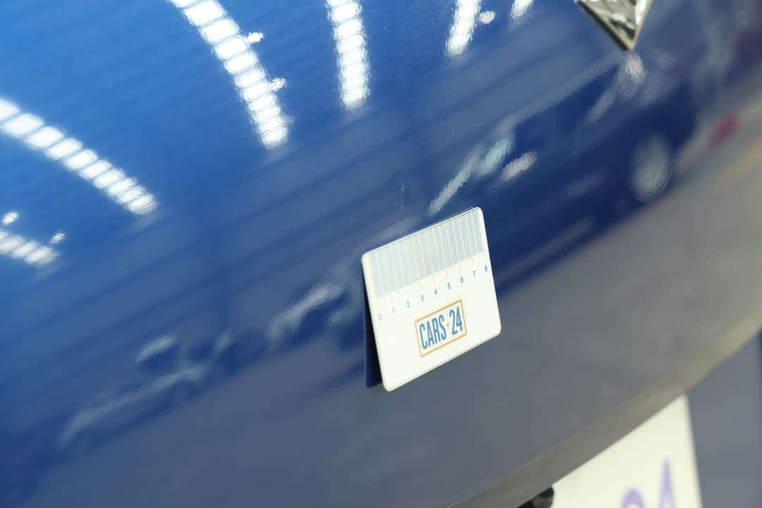 2015 Suzuki Swift Gl Navi Aw, Automatic, 86375 km, Boot / Tailgate Tailgate Dent