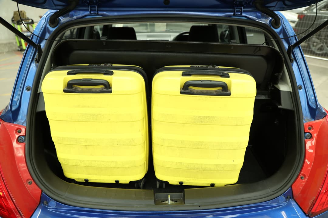 2015 Suzuki Swift Gl Navi Aw, Automatic, 86375 km, Boot Inside View with Luggage
