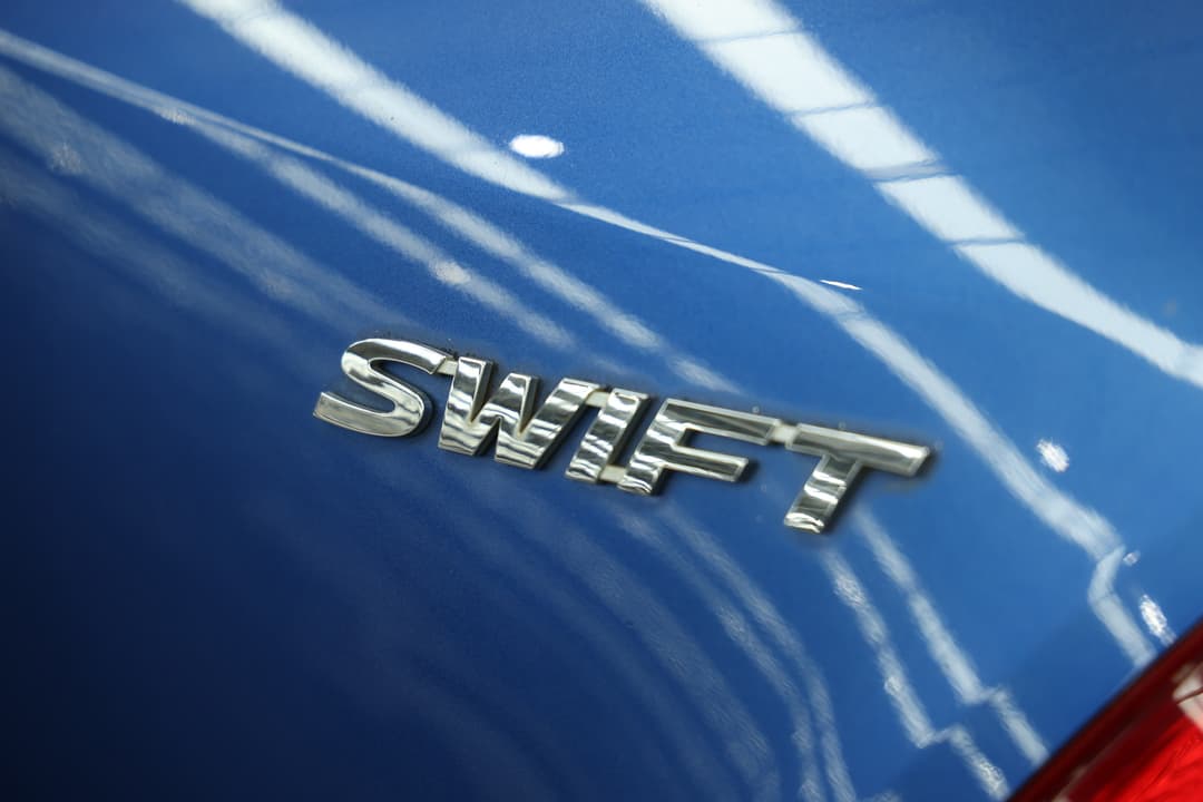 2015 Suzuki Swift Gl Navi Aw, Automatic, 86375 km, Badge (Boot Right Side)