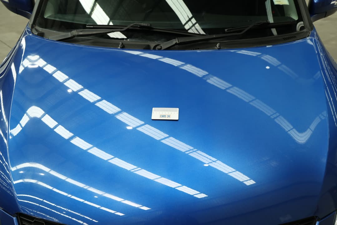 2015 Suzuki Swift Gl Navi Aw, Automatic, 86375 km, Bonnet Dent