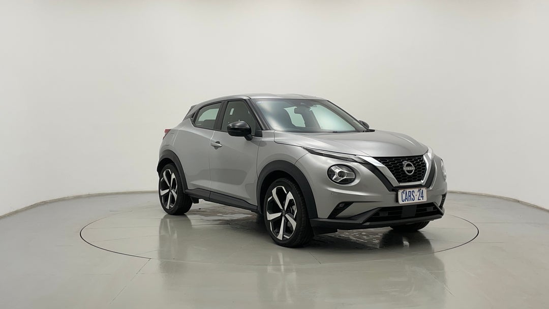 Right Front Diagonal (45- Degree) View