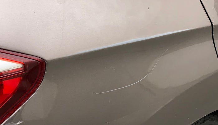 2017 Honda Amaze 1.2L I-VTEC SX, CNG, Manual, 1,16,107 km, Right quarter panel - Paint has minor damage
