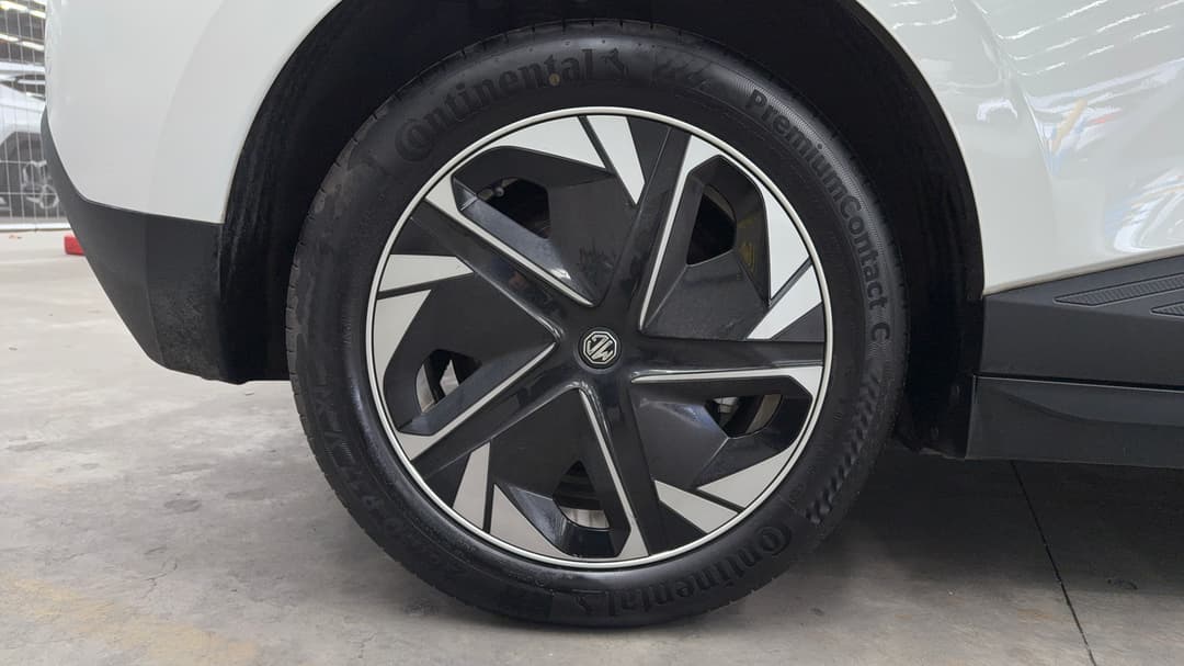 2024 MG Mg4 Excite 51, Automatic, 20841 km, Right Rear Wheel