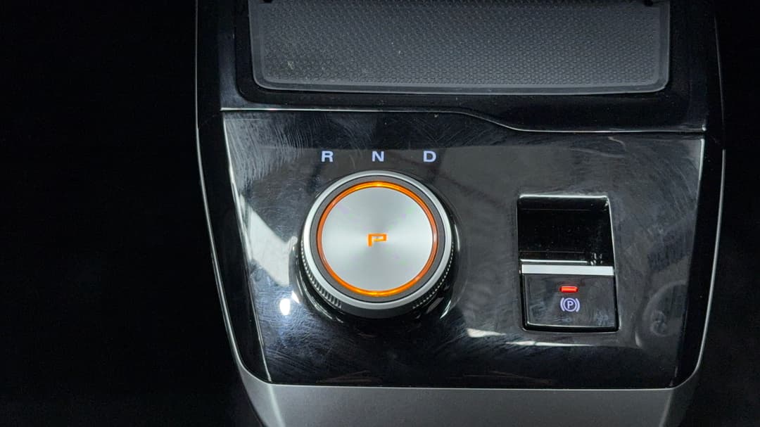 2024 MG Mg4 Excite 51, Automatic, 20841 km, Gear Lever 