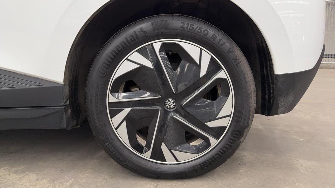 2024 MG Mg4 Excite 51, Automatic, 20841 km, Left Rear Wheel