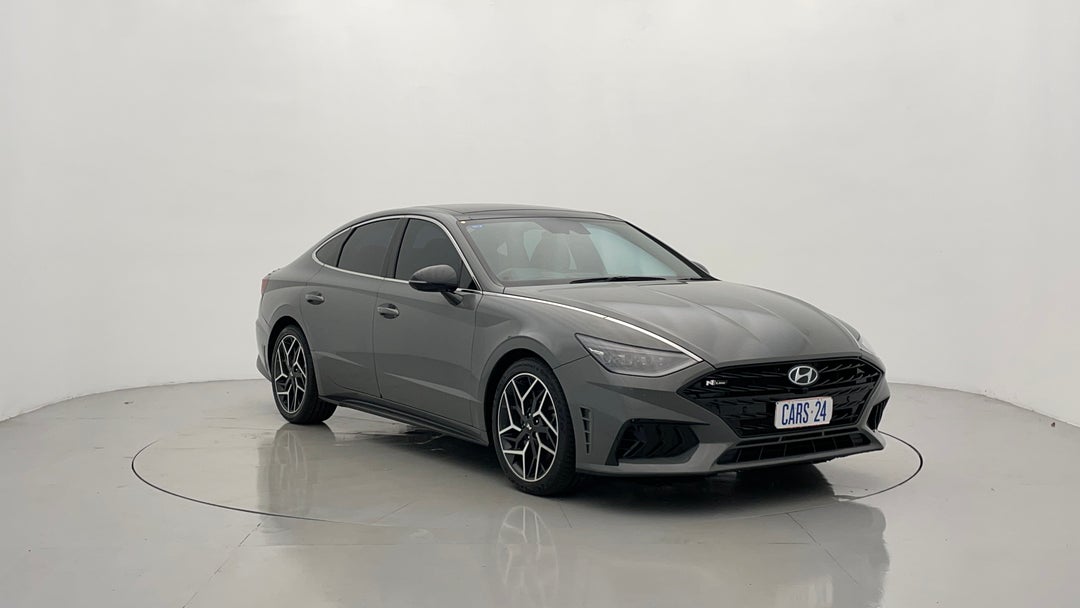 Right Front Diagonal (45- Degree) View