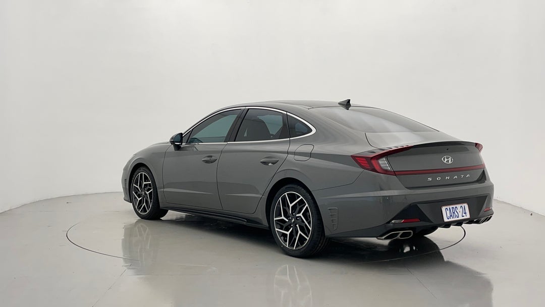 Left Back Diagonal (45- Degree) View