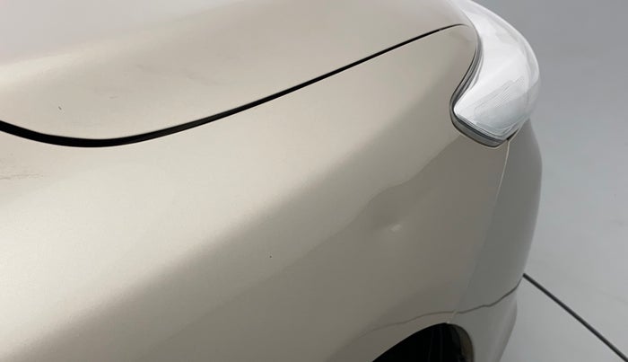 2011 Toyota Corolla Altis G PETROL, Petrol, Manual, 63,980 km, Right fender - Slightly dented