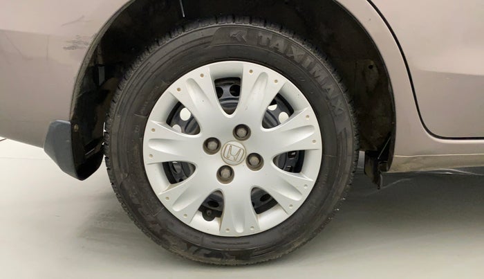2014 Honda Amaze 1.2L I-VTEC S, Petrol, Manual, 54,505 km, Right Rear Wheel