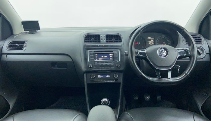 2018 Volkswagen Vento COMFORTLINE 1.6, Petrol, Manual, 39,714 km, Dashboard