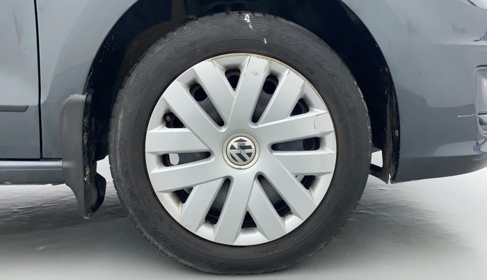 2018 Volkswagen Vento COMFORTLINE 1.6, Petrol, Manual, 39,714 km, Right Front Wheel