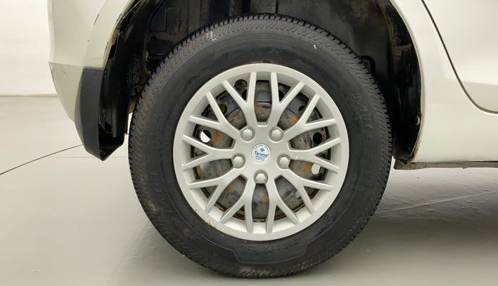 2014 Maruti Swift VDI, Diesel, Manual, 94,953 km, Right Rear Wheel