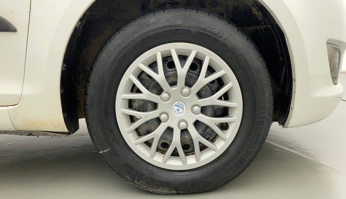 2014 Maruti Swift VDI, Diesel, Manual, 94,953 km, Right Front Wheel