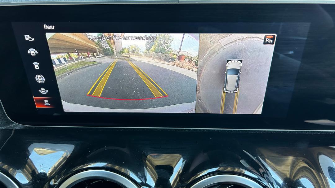 2019 Mercedes-benz B180 B180, Automatic, 50661 km, Parking Camera