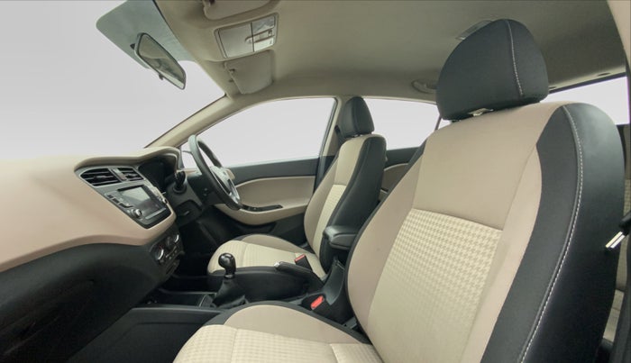2019 Hyundai Elite i20 1.2 SPORTS PLUS VTVT, Petrol, Manual, 88,181 km, Right Side Front Door Cabin