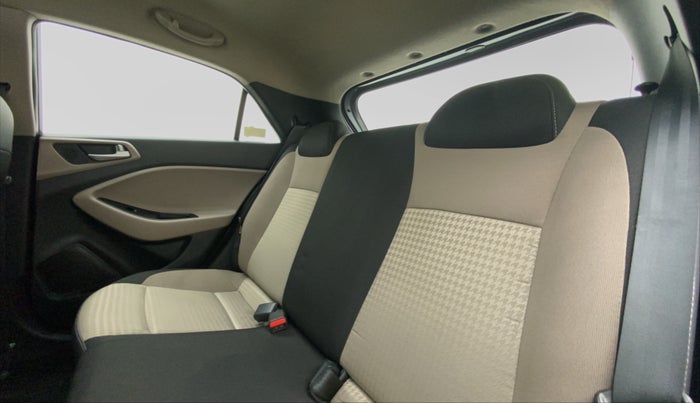2019 Hyundai Elite i20 1.2 SPORTS PLUS VTVT, Petrol, Manual, 88,181 km, Right Side Rear Door Cabin